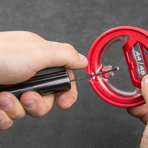 Real Avid - Wycior sznurowy do czyszczenia przewodu lufy Bore Boss - .44/.45 - AVBB45