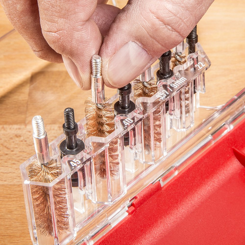 Real Avid - Mata rusznikarska z zestawem narzędzi Master Cleaning Station™ - Handgun - AVMCS-P