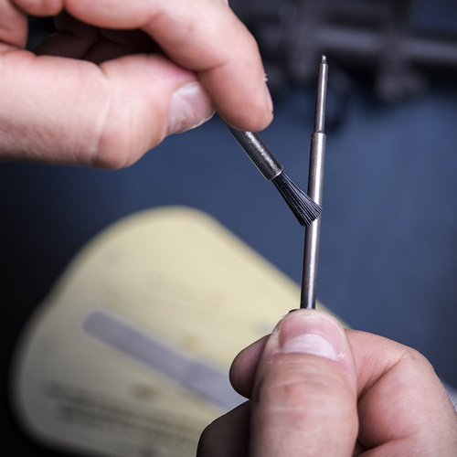 Real Avid - Instrukcja obsługi do AR15 - AVAR15R