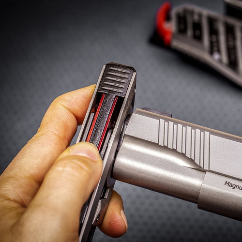 Narzędzie wielofunkcyjne multitool do czyszczenia pistoletów platformy 1911 Real Avid Gun Tool AMP™ - AVGTAMP-1911