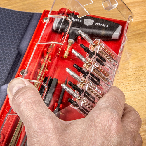 Real Avid - Mata rusznikarska z zestawem narzędzi Master Cleaning Station™ - Handgun - AVMCS-P