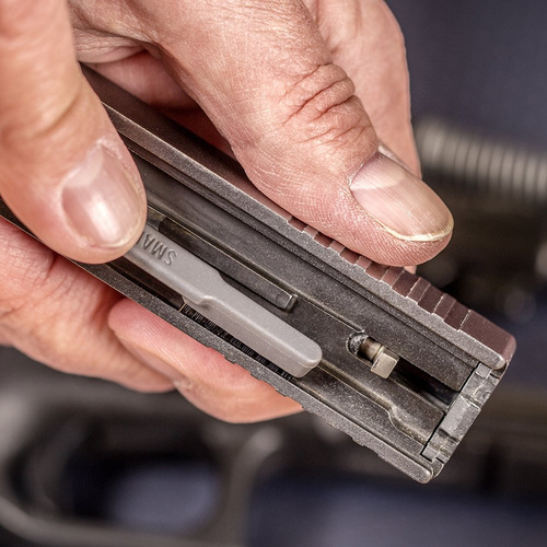 Real Avid - Mata rusznikarska z zestawem narzędzi Master Cleaning Station™ - Handgun - AVMCS-P